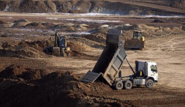 Ukraine's parliament unanimously ratifies minerals deal