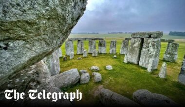 Schoolchildren taught black people built Stonehenge as part of drive to "decolonise" school curriculum