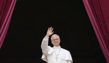 Le pape dit que la famille est basée sur l’union entre un homme et une femme