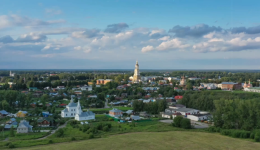 From Smolensk to MH17 to EU sabotage, Russia denies involvement in deadly incidents despite mounting evidence. As world leaders attend Moscow’s Victory Day parade in 2025, questions loom — what will the Kremlin do next?