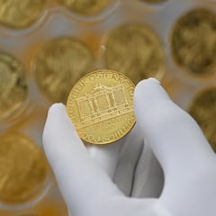 Hikers just found a treasure trove with almost 600 gold coins hidden 100 years ago: Will they get a reward?