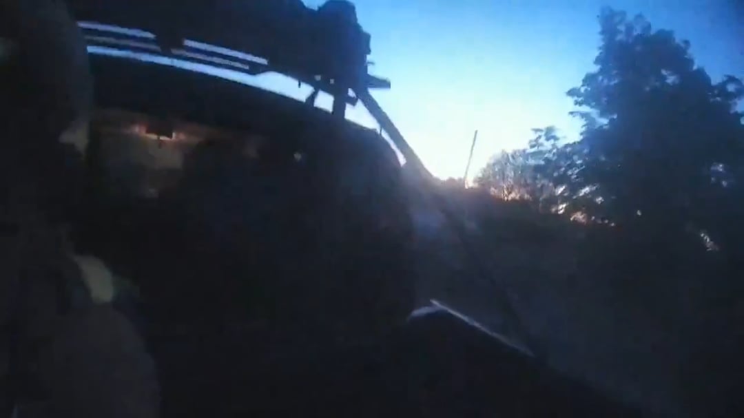Ukrainian soldiers of the Presidential Brigade survived Russian FPV drone strikes on their moving car. Fortunately only the vehicle was damaged. [Published 30.05.2025]