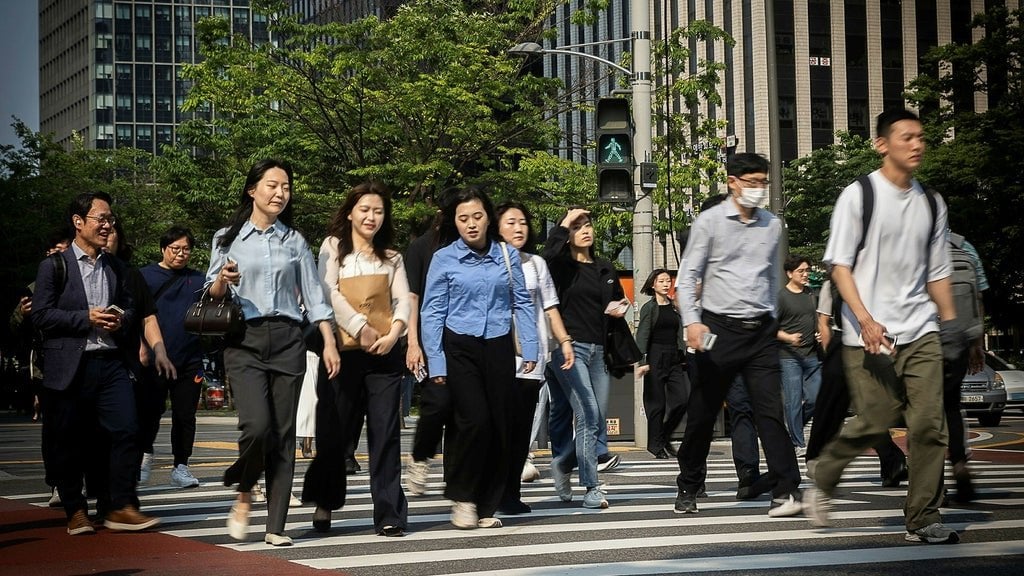 I Sydkorea dör folk av för mycket arbete – nu kan de få fyradagarsvecka