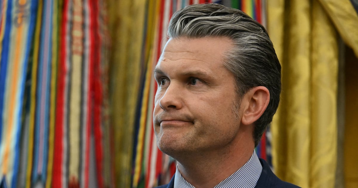 Defense Secretary Pete Hegseth Clamps Down on Pentagon Press