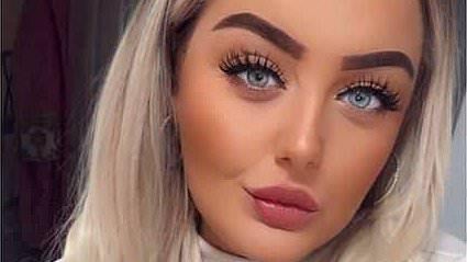 British beautician 'drugs mule' bungled escape attempt revealed: She 'sought out ICE agents and begged them to deport her' after being freed from jail