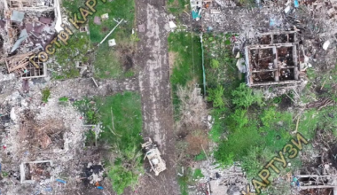 Ukrainian "Peaky Blinders" unit drone-dropped munitions severed a Russian soldiers leg and set him on fire. Pokrovsk direction, Donetsk [May 2025]