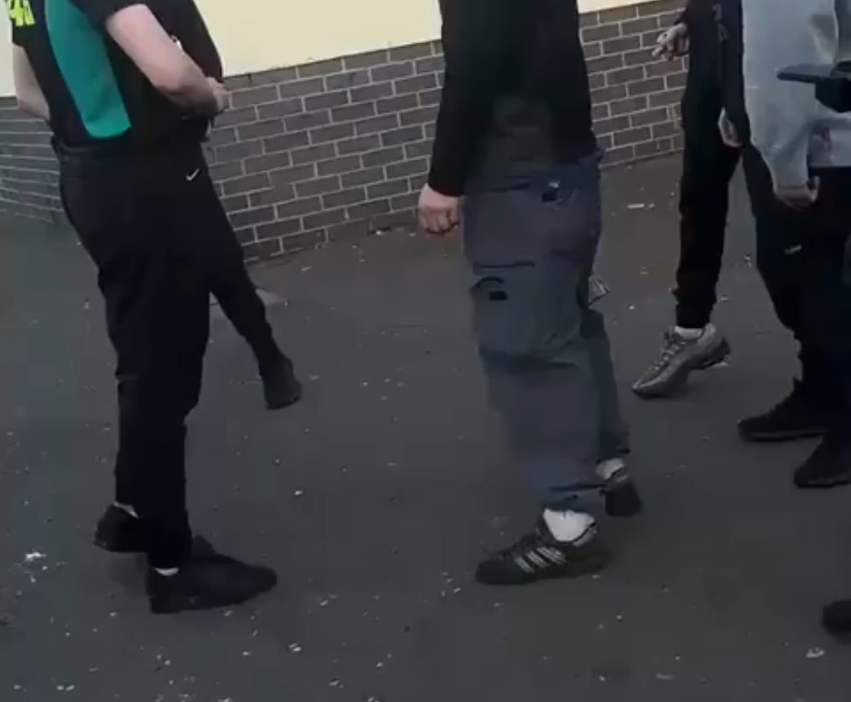 Dundee gang fight