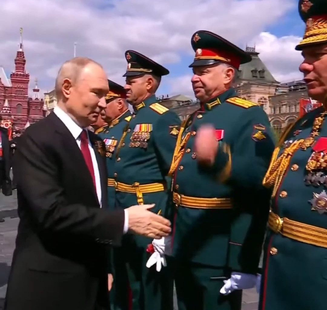 While Russia bombs Ukrainian cities, Vučić and Fico shake hands with Putin and smile on Victory Day. This is not neutrality — it’s complicity. Standing beside a war criminal means standing against justice.