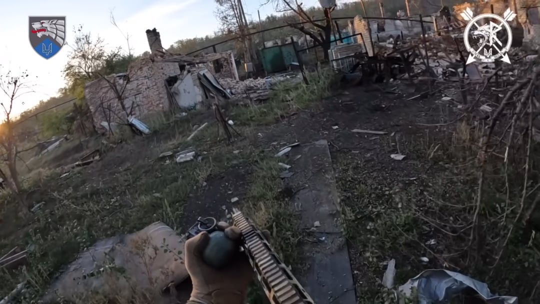 Ukrainian 8th Special Purpose Regiment cleared a Russian infantry position in the Donetsk region. 2024 [Published 02.05.2025]
