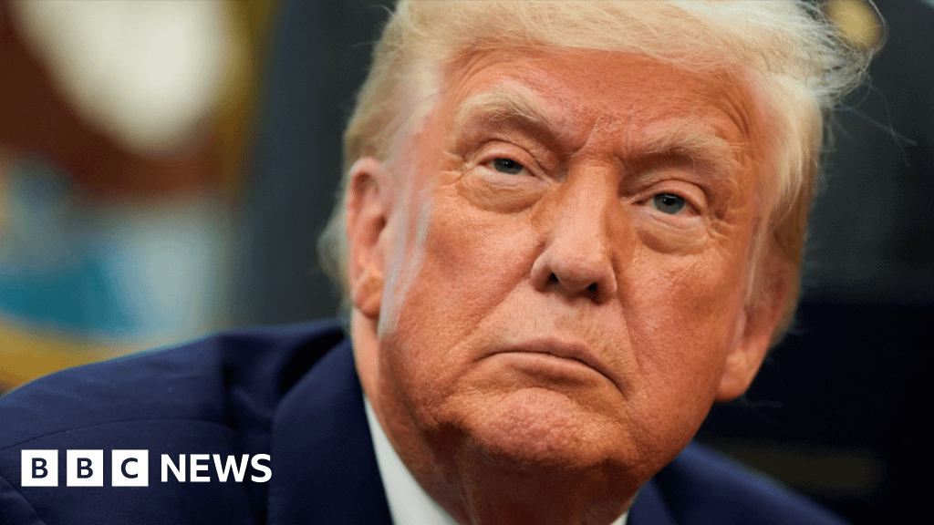 On one side Trump wants to mediate land dispute between India and Pakistan, and on the other side he threatens sovereignty of Canada and Greenland.