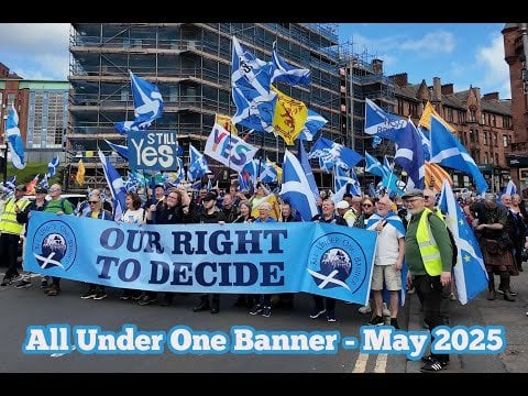 Yesterday's Independence March in Glasgow: 2000 people estimated by the Express