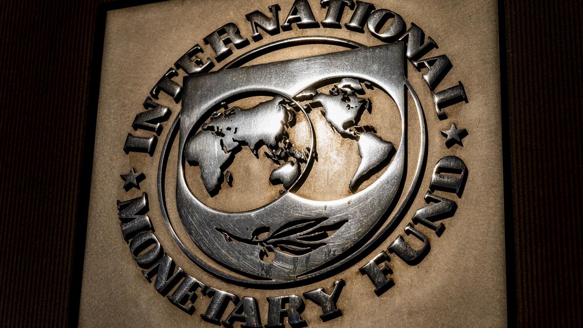 Pakistan PMO says IMF has approved $1 billion loan