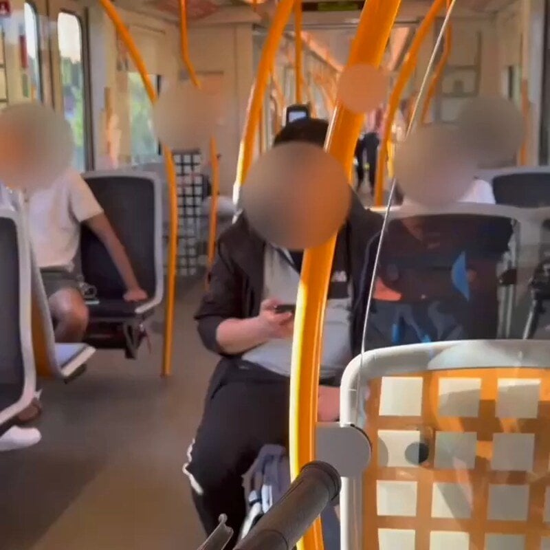 Pro Russian poster to stop funding for Ukraine has started to appear on subways in the Norwegian capital, Oslo, but as strong allies to Ukraine, Norwegians are tearing them right down again!