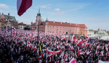 Poland’s Presidential Runoff Highlights Deep Ideological Divide Amid Rising Far-Right Influence