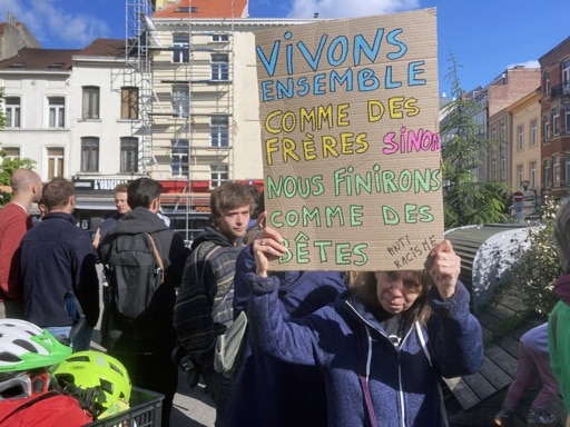 Violences en marge de la Coupe de Belgique - Rassemblement de soutien aux victimes de violences par des hooligans brugeois à Molenbeek