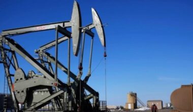 Irish-founded Tullow Oil faces $1.4bn refinancing headache amid falling crude prices – The Irish Times
