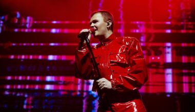 Buitenlandse media reageren verbaasd op Belgische uitschakeling op Eurovisiesongfestival: “Een shock dat België niet door is, en dat op zijn verjaardag”