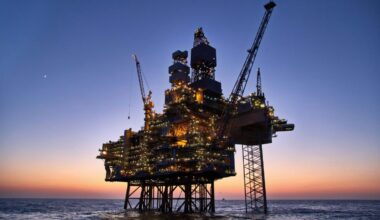 Income divide shows Aberdeen storing up energy jobs problem