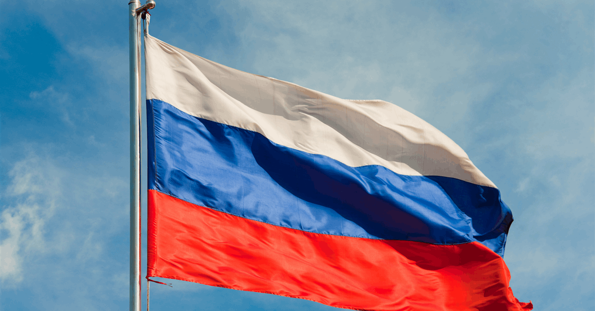 Russia Mulls Tightening Budget Rule Over Slumping Oil Prices