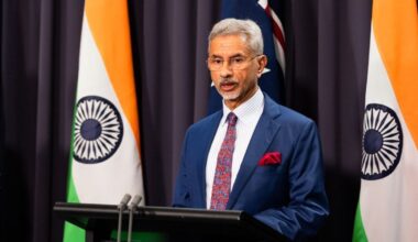 Jaishankar speaks to UK counterpart Lammy ahead of IMF meeting on Pak loans – Firstpost