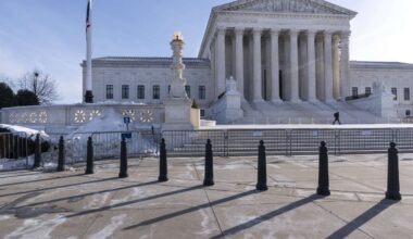 Supreme Court declines to reinstate independent agency board members fired by President Donald Trump