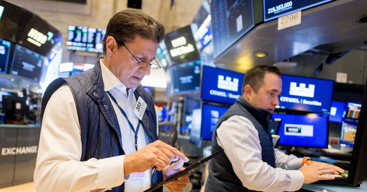 European stocks subdued as corporate news outweighs US credit downgrade – The Irish Times