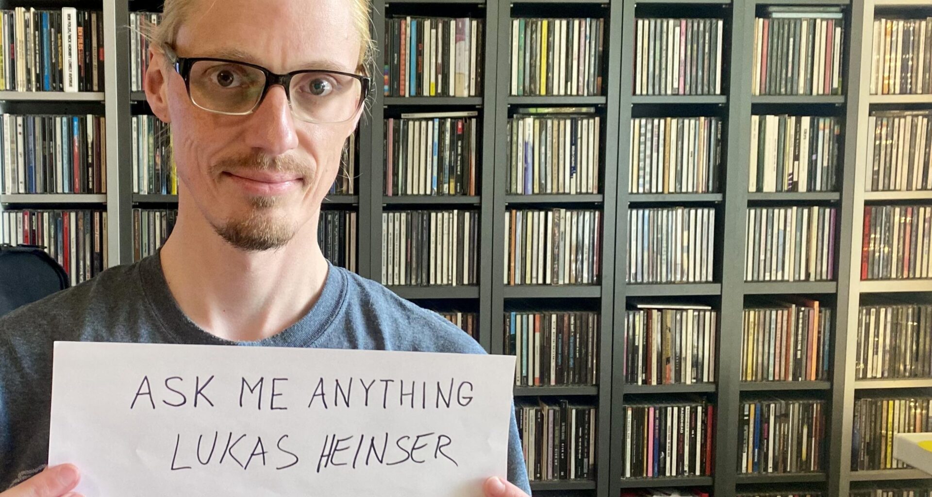 Hallo Reddit! Ich bin Lukas Heinser – Journalist und Autor. Seit 2010 berichte ich über den Eurovision Song Contest und habe auch ein Buch darüber geschrieben. Davor habe ich 4 Jahre lang das BILDblog geleitet. Fragt mich alles! [AMA]