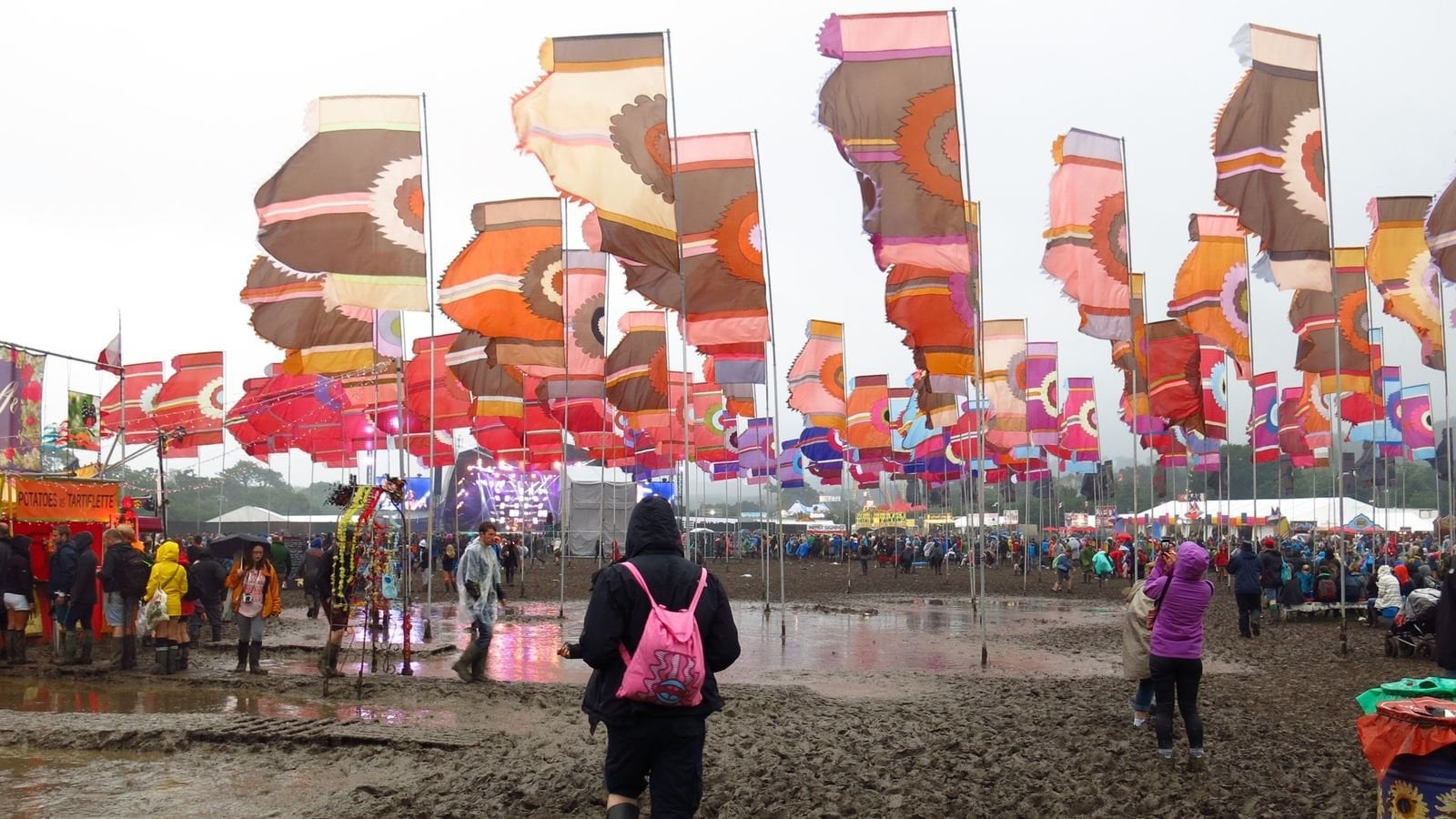 'Absolutely gutted' - £16,500 Glastonbury packages won't be fulfilled after company goes bust