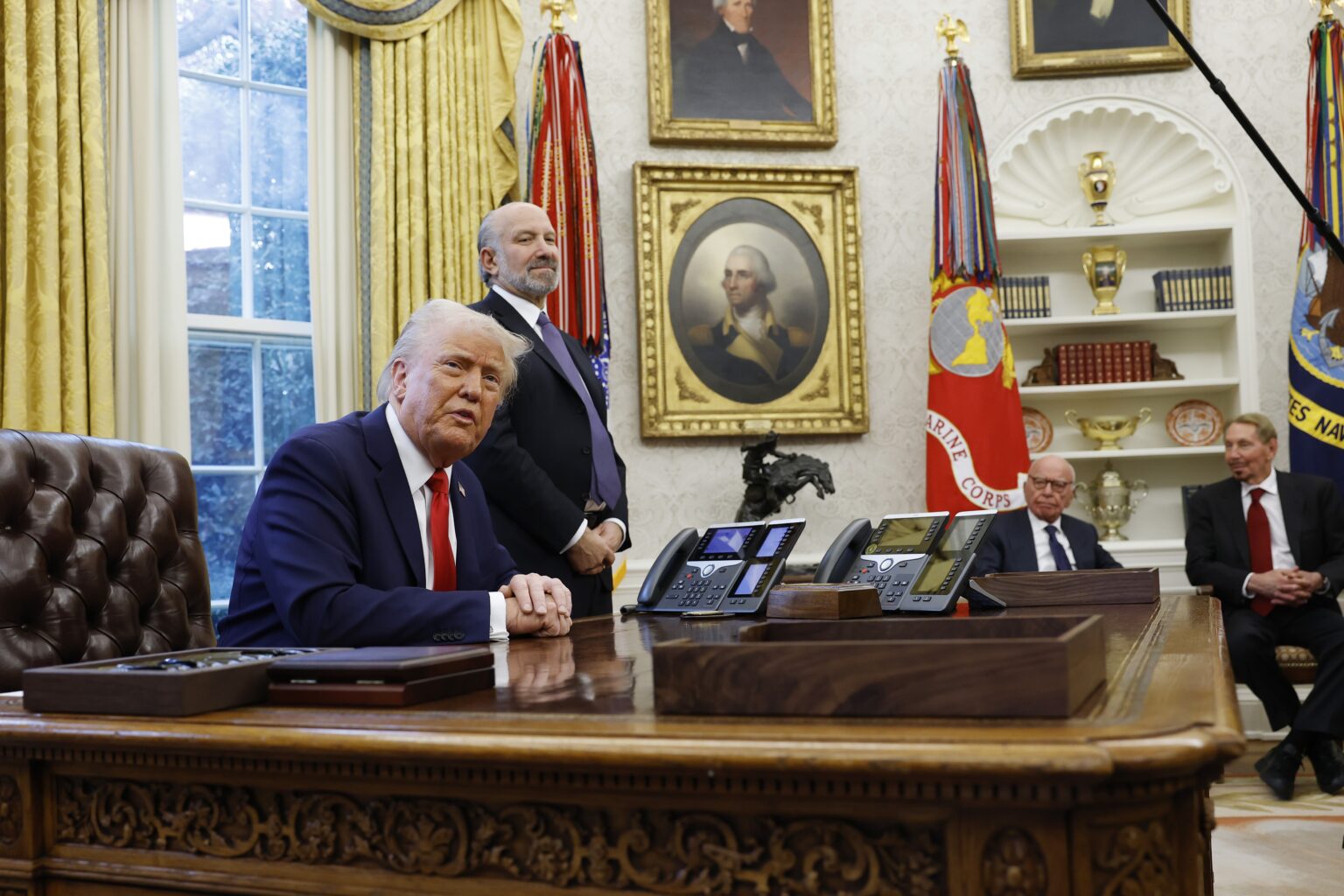 Trump administration weighs opening $9tn US retirement market to private equity