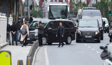 A senior Ukrainian official accuses Russia of making unacceptable demands at peace talks in Turkey