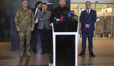 Trump says he will call Putin, followed by Zelenskyy, on Monday to discuss war in Ukraine