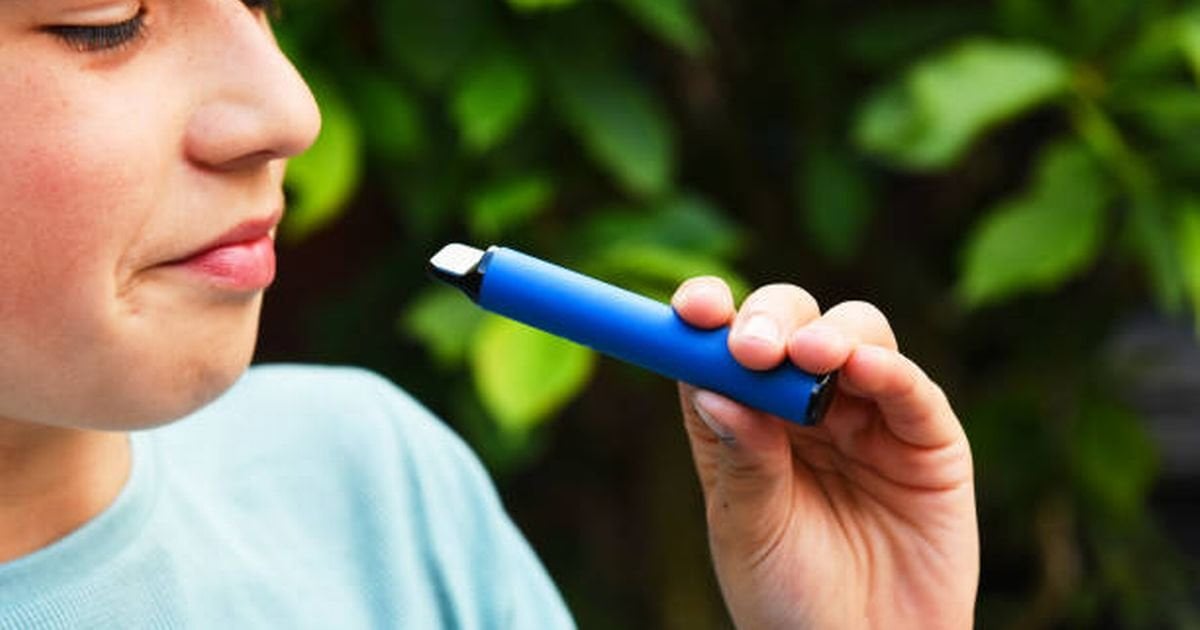 Record | Single use vape ban to take effect from Sunday amid 'litter emergency'
