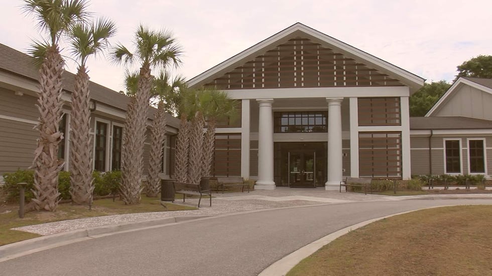 The expansion would add a new wing to the existing Town of Kiawah Island Municipal Complex.