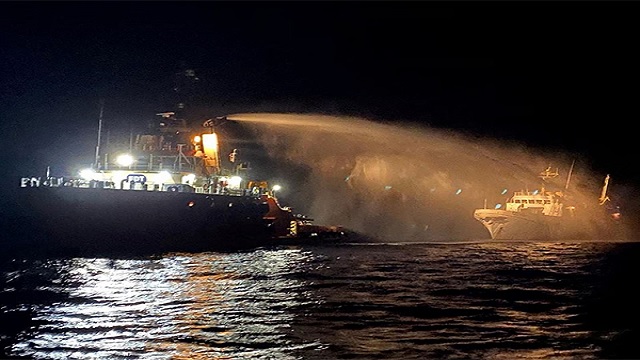 Ship to Gaza explodes