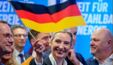 En Allemagne, le parti AfD classé comme mouvement « extrémiste de droite avéré » par le renseignement intérieur