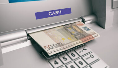 Spain Enforces Stricter Cash Withdrawal Rules Over €3,000 with Fines Up to €150,000