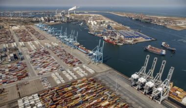 Rotterdam denkt aan Derde Maasvlakte