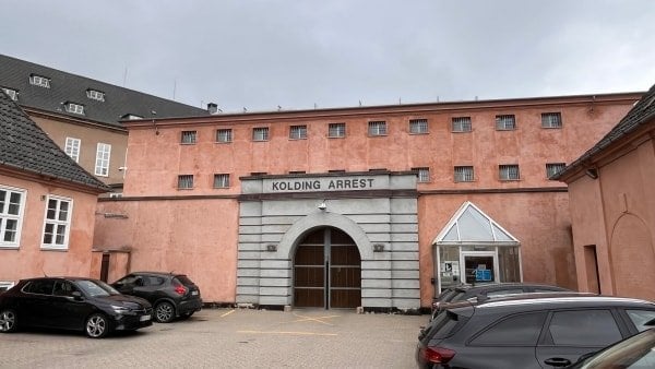 Ung mand døde efter benlås i arresten - nu har menneskerettighedsdomstolen fældet dom over Danmark