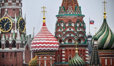 Russia funnelled money to Kremlin supporter in Ukraine via Ireland to bypass sanctions, records show – The Irish Times