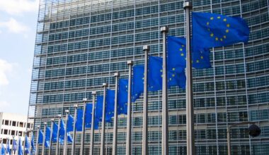 Brussels raises Spain's growth to 2.6%, more than double that of the EU