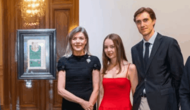 Princess Caroline of Monaco under fire for wearing blackamoor brooch