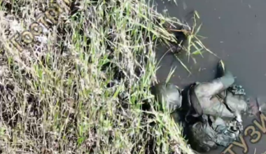Three Russians wearing diving suit were eliminated by Ukranians drone, in Donetsk Region.