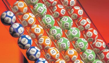 Lotto: Two Aucklanders win $500,000, Powerball rolls over to $12 million
