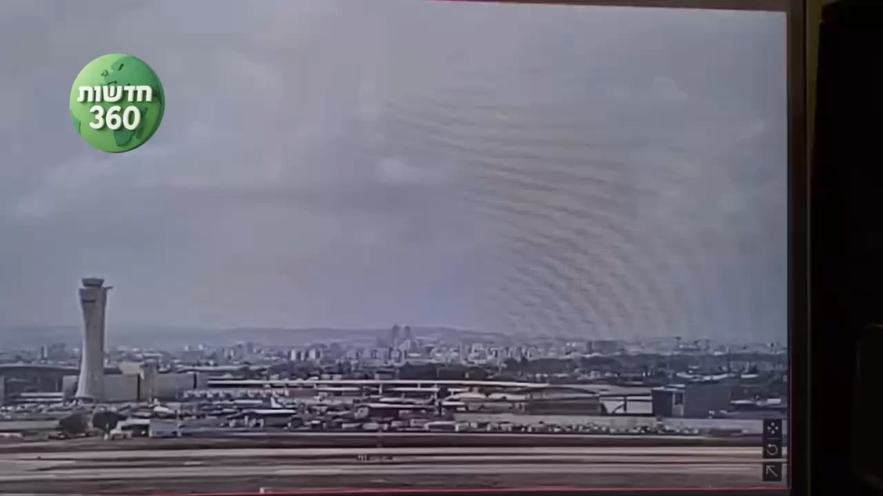 Houthi missile impact near Ben-Gurion Airport