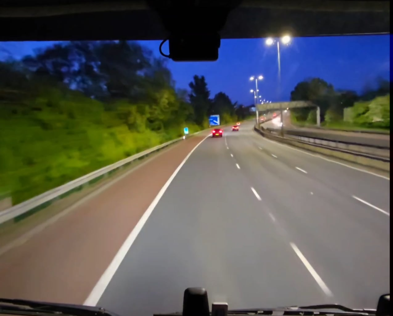 Westlink, Sunday at dusk. Truck POV.