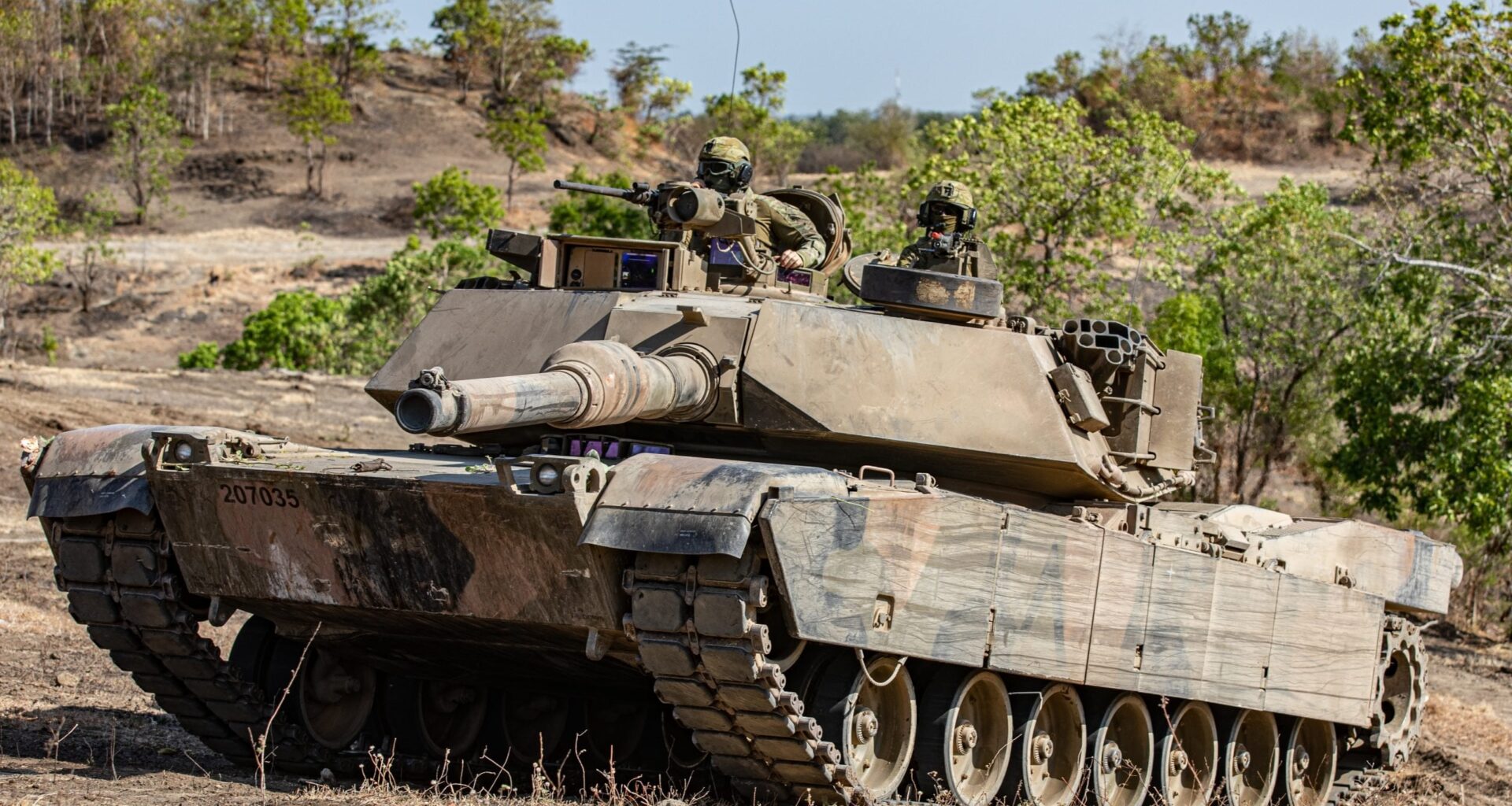 Zelensky: Ukraine Already Using Australian M1 Abrams on Front Line