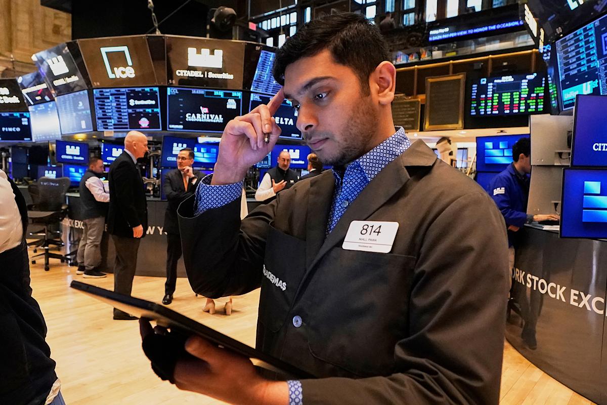 Dow, S&P 500, Nasdaq futures slide ahead of Fed meeting as Trump hints at pharma tariffs
