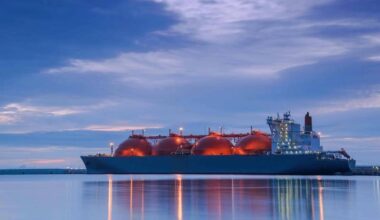 US LNG Exporters Continue New Projects Despite Trade