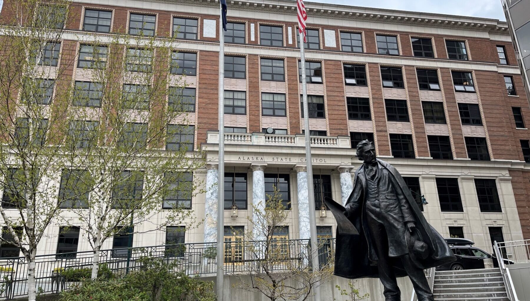 Game of chance: High-cost pension plan for state government workers set to pass House on Monday