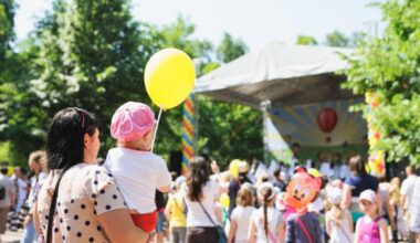 Fewer and fewer babies are being born in Moldova. The age of mothers at first birth has increased